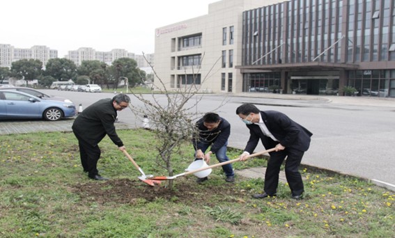 LSYL4O5PEBA(1[}{{3P{$KQ [原始大小]